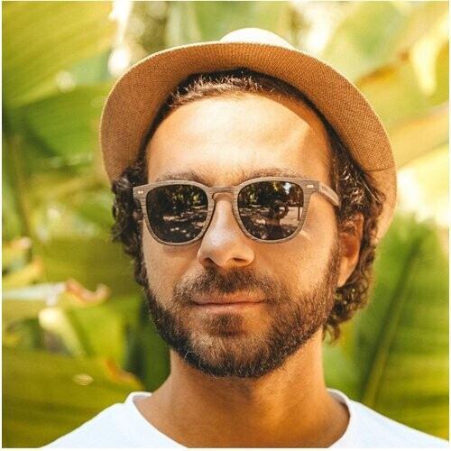 Joplins Sunglasses dames vegan Zonnebril Lark Walnoothout