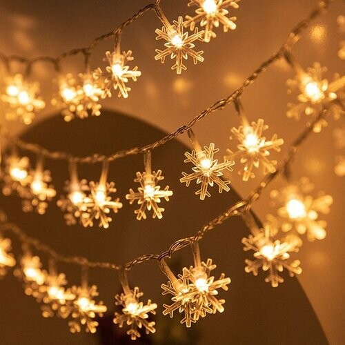 Tweedekans Giftmas LED Lichtgordijn Sneeuwvlokken – Kerstverlichting voor Binnen - Kerstlampjes Op Batterij – Lichtslinger Kerst - 50 LED's – 6m - Kerstversiering - Kerst Lampjes Slinger - Kerstdecoratie